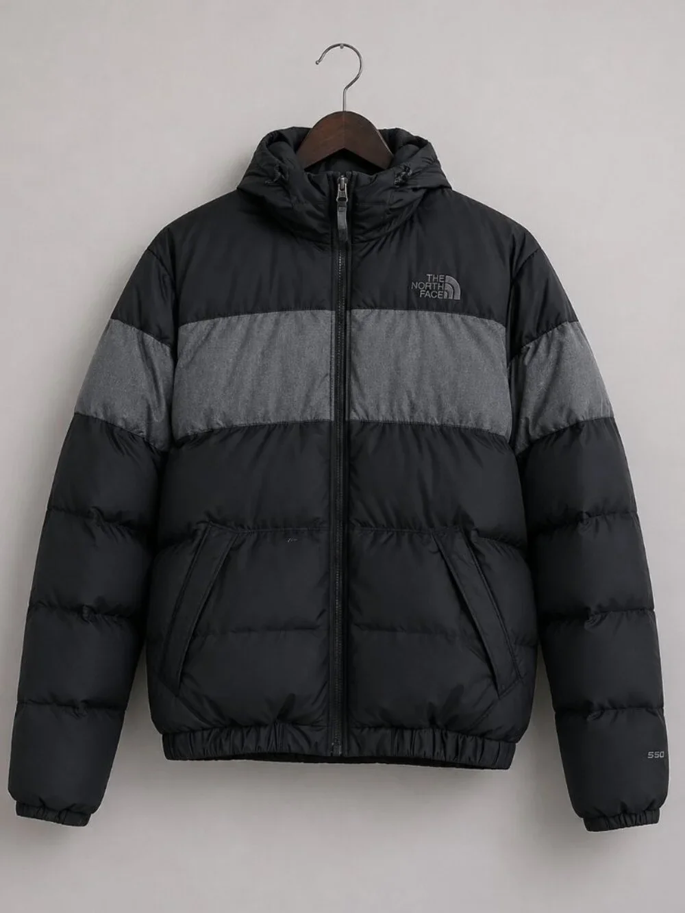 The North Face Kids Colorblock Hooded Puffer Jacket Black Gray Size L Large